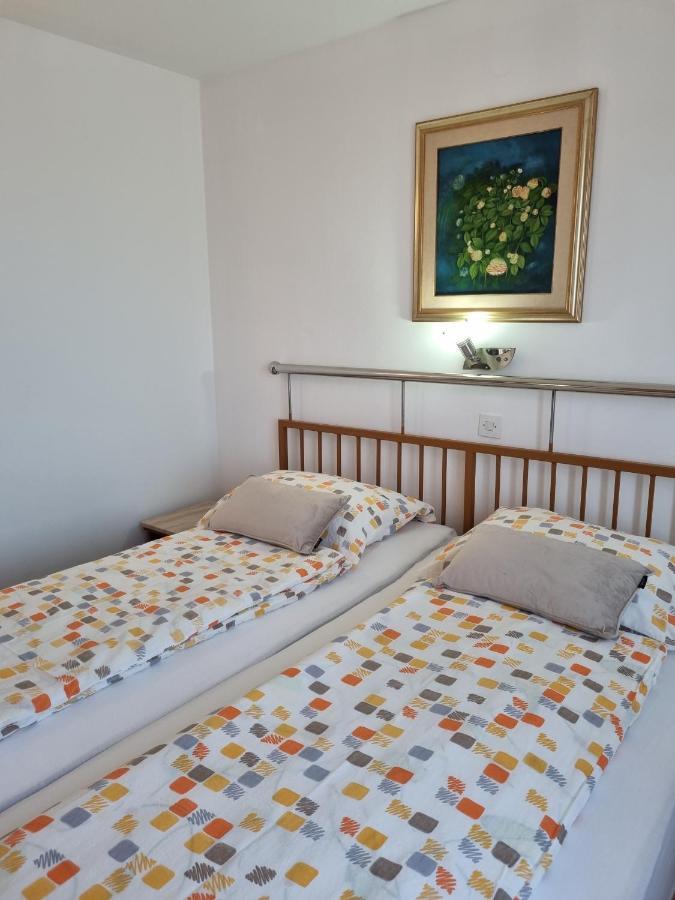 Apartments Katja Mali Losinj Ngoại thất bức ảnh